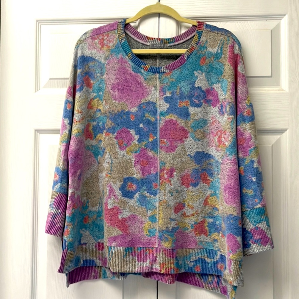 NWOT Habitat Sweater